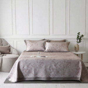 Tapis de refroidissement en fibre de bambou haut de gamme couverture d'impression personnalisée respirant lavable léger draps de lit matelassés de luxe 3 pièces ensemble de literie - Product Image 1