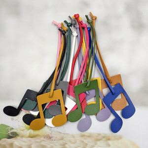 Porte-clés créatif en cuir PU avec breloque musicale, motif note de musique mignon, design léger, accessoire de sac avec sangle de suspension - Product Image 6