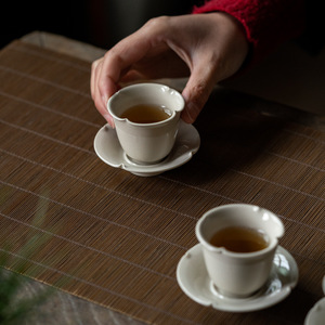 Ceramic <b>Teacup</b> Coaster Porcelain Round Plant Ash Palm Shape For Kung Fu Tea Set Afternoon Tea Accessories - Product Image 4