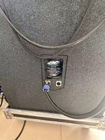 Système de sonorisation Line Array d'occasion 8x10 pouces avec amplificateur et rack pour 2x18 subwoofers, idéal pour concerts, églises, mariages, festivals et événements (location)