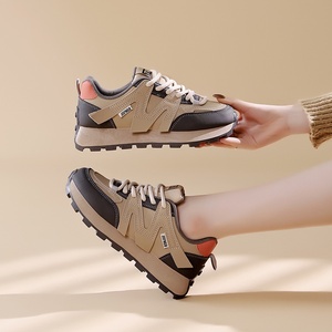 2025 Style coré<span class=keywords><strong>en</strong></span> forêt Gump femmes chaussures de course polyvalent décontracté FD-6686 nouvel étudiant papa chaussures <span class=keywords><strong>pour</strong></span> le printemps automne - Product Image 2