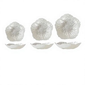 Flower Shape Ceramic Decorative Plate <b>Set</b> Handmade Pearl White Modern Style for Party Snacks Dessert <b>Serving</b> <b>Dishes</b> - Product Image 1