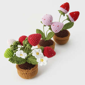Crochet positif fait à la main fleur Crochet <span class=keywords><strong>fraise</strong></span> fruits fleur en pot tricot papillon décoration de la maison saint valentin cadeau - Product Image 3