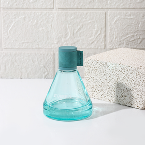 Chum Sang Trọng Rỗng Bơm Lại Thủy Tinh Đóng Gói Chai Tam Giác Không Thường Xuyên 50Ml 65Ml Chai Nước Hoa Với Uốn Phun - Product Image 5