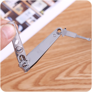 Coupe-ongles 0817 avec cure-oreilles, grandes pinces à ongles, coupe-ongles domestiques, ciseaux de gros à un yuan - Product Image 4