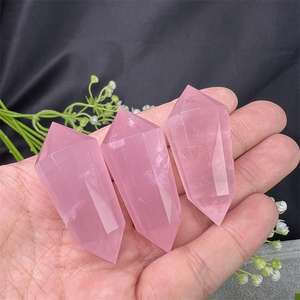 छोटे आकार 12 पक्षीय प्राकृतिक गुलाबी गुलाब क्वार्ट्ज वोगल शैली क्वार्ट्ज क्रिस्टल कट डबल समाप्त बिंदु ध्यान चिकित्सा - Product Image 3