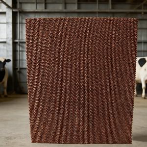 Panneau de refroidissement évaporatif en nid d'abeille en papier kraft pour élevages – Cycle d'évaporation longue durée réduit les temps de remplissage d'eau pour les agriculteurs - Product Image 3