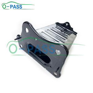 Soporte de Montaje de Parachoques Delantero para TOYOTA CROWN 12th XII GRS182 & IS F USE20 & <span class=keywords><strong>LEXUS</strong></span> GS III GS350 GS450 57107-30061 57108-30080 - Product Image 4