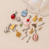 2025 nouveauté bricolage en acier inoxydable breloques argent fleur lettre cochon couteau Folk cuillère Hot Dog écouteur pendentif pour la fabrication de bijoux