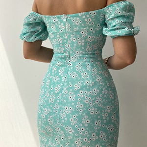 <span class=keywords><strong>Robe</strong></span> d'été à fleurs de style européen américain pour femmes, élégante, fendue à la hanche, col carré, <span class=keywords><strong>robe</strong></span> longue décontractée pour filles. - Product Image 5