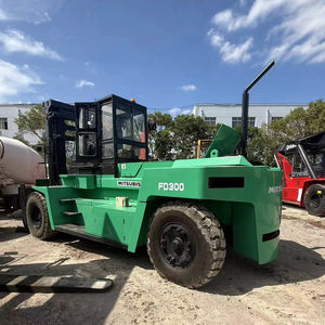 Carretilla elevadora FD300 usada de excelente rendimiento a precio barato con componente de motor central - Product Image 1