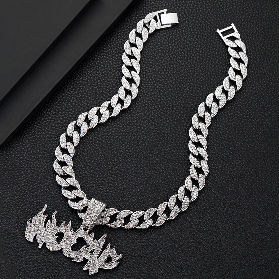 Ciondolo Bling Hip Hop Grande Corona Con Cubana Diamantata – Placcato Oro E Zirconi