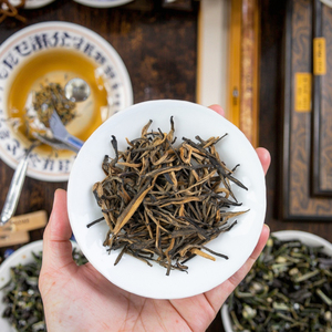 Offre Spéciale de thé noir direct du Yunnan de haute qualité avec des prix d'usine - Product Image 3
