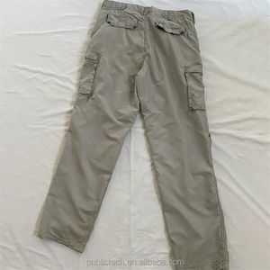 Pantalones de chándal apilados de nailon cortavientos, ropa de calle de fabricantes personalizados, pantalones y pantalones de hombre de carga - Product Image 2