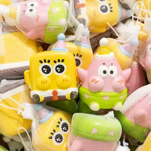 Kawaii beruang stroberi manis lucu Sanrio Squishies De Kuromi ornamen kartun Fidget Squishy Sanrio mainan untuk anak-anak