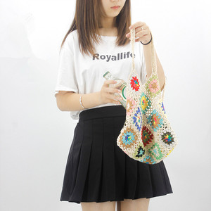 Sac fourre-tout de plage tendance style ethnique, sac à <span class=keywords><strong>main</strong></span> tissé à la <span class=keywords><strong>main</strong></span> ajouré, sacs au crochet tricotés à la <span class=keywords><strong>main</strong></span> à motif floral - Product Image 3