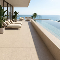 Carreaux de pierre calcaire beige haute densité « Thyme » pour revêtements de sol intérieurs et extérieurs, revêtements muraux, pavés de piscine, pierre naturelle