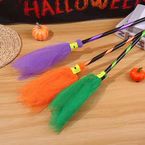 Balai de sorcière d'Halloween, couleurs violet, orange et vert, accessoire de déguisement pour fête en intérieur, décoration pour enfants, thème Harry Potter - Product Image 3