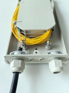 진마이 GPZ-JMS01-24 24 코어 ABS 광섬유 단자 정션 박스 5G/4G 네트워크 호환 SC/FC/LC 커넥터 실내 벽 - Product Image 6