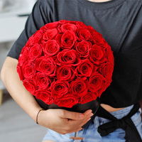 Nouvelle Tendance Design Populaire Fleurs Éternelles Artisanales en Forme de Champignon Dôme de Roses pour Remise de Diplôme Noël Thanksgiving