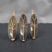 Pendentif artisanal en fil de cuivre de haute qualité, motif arbre de vie en agate naturelle et jaspe rouge, motif cœur, artisanat tendance