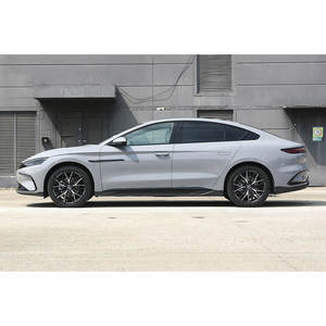 YT Auto ขายดี BYD Han รถซีดานไฟฟ้าไฮบริดรุ่นคลาสสิกที่ใช้พลังงานใหม่หรูหรา BYD Han DM-I ปลั๊กอินไฮบริดรถยนต์ซีดานไฟฟ้า - Product Image 5