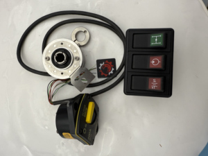 Relais de Commutation 24V 20/30A 269463006 en Fonte Argentée pour Composants de Camions-Pompes - Product Image 5