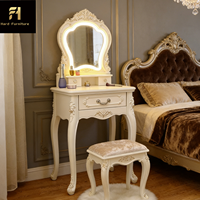 Coiffeuse de luxe française en bois avec miroir LED tactile, mini coiffeuse européenne pour chambre de fille