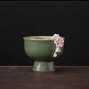 L fait à la main rétro en céramique maître tasse unique tasse à thé pincée fleur dédié Kung Fu service à thé y compris bol - Product Image 2