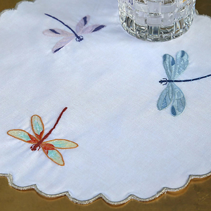 Servilletas de Cóctel de Lino Dragonfly – Servilletas Reutilizables 100% Lino Natural, Diseño Elegante Inspirado en la Naturaleza para Bar, Fiesta - Product Image 1