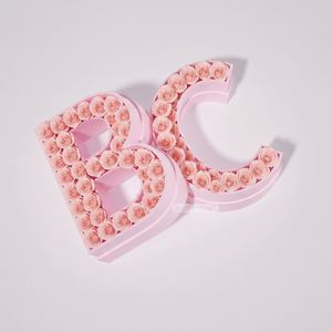 Caja de Regalo Rígida Hecha a Mano con Diseño Personalizado de Letras y Flores, Reciclable y de Forma Irregular, para Flores - Product Image 2