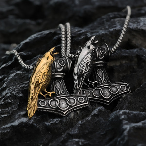 Yunnique – collier pour hommes en acier inoxydable, pendentif Viking Raven Thor Hammer, bijoux cadeau, design asymétrique, thème animal géométrique - Product Image 1