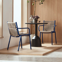 Ensemble de meubles de jardin moderne et populaire en rotin et bois massif, avec chaise 2 places et table basse, structure métallique, pour cour et extérieur
