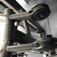 Máquina Dual de Fitness para Interiores: Lat Pulldown y Remo Bajo, con Pila de Pesas, para Gimnasio Comercial, Fortalecimiento de Espalda y Brazos, Ajustable y Duradera