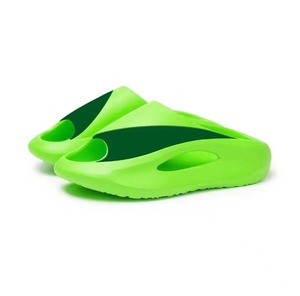 2023 nouveau transfert confortable doux représenter des pantoufles de plage extérieures intérieures antidérapantes pour hommes et femmes - Product Image 3