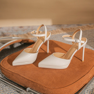 Escarpins à talon aiguille et bout pointu 1087B avec bride cheville, doublure en cuir, couleur unie, bout ouvert, pour femme - Product Image 1