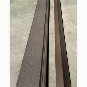 Panneaux muraux extérieurs en WPC 220 26 mm, respectueux de l'environnement, anti-pourriture, anti-corrosion et résistants au feu - Product Image 1