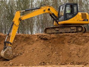 รถขุดล้อยางลิวกง 15 ตัน รุ่น 915E พร้อมหัวเจาะไฮดรอลิก - Product Image 4