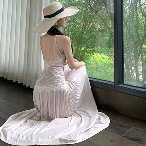 <span class=keywords><strong>Robe</strong></span> de soirée <span class=keywords><strong>longue</strong></span> en dentelle noire à <span class=keywords><strong>dos</strong></span> <span class=keywords><strong>nu</strong></span> avec une touche féminine - Product Image 2
