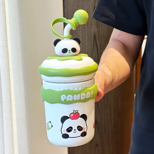 Bouteille Thermos Kapibala Panda avec paille pour bébés et enfants de 2 à 4 ans – Portable – Été 2025 - Product Image 5