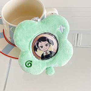 Porte-cartes créatif de haute qualité, étui de protection pour badge, porte-clés en peluche mignon et adorable, pendentif de sac unisexe - Product Image 3