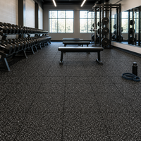 Dalles de sol en caoutchouc souple antidérapantes EPDM pour aire de jeux intérieure/extérieure, tapis de sol emboîtables pour salle de sport avec absorption des chocs et imperméabilisation