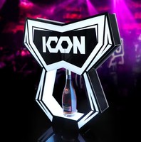 Présentoir LED VIP personnalisé pour bouteilles avec logo sur mesure et service OEM, éclairage multicolore pour discothèque, bar et soirée