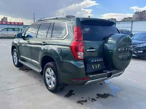 Haval H9 SUV 2015, essence turbo, boîte <span class=keywords><strong>automatique</strong></span>, conduite à gauche, sièges en cuir - Véhicule d'<span class=keywords><strong>occasion</strong></span> <span class=keywords><strong>7</strong></span> <span class=keywords><strong>places</strong></span> en stock à vendre - Product Image 3