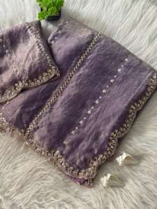 ผ้าส่าหรีผ้าไหมพร้อมลูกปัดเครื่องจักรบริสุทธิ์และงานฝีมือดั้งเดิมสำหรับงานชาติพันธุ์ทั้งหมดของดีไซน์เนอร์ - Product Image 2