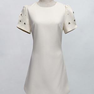 Vestidos Casuales al por Mayor, Personalizados OEM/ODM, de Alta Calidad, Color Sólido, con Relieve, Diseño Simple, Tela Jacquard, Mangas Abullonadas - Product Image 2