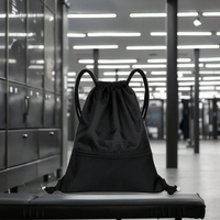 Sac à dos de sport en polyester avec cordon de serrage, personnalisable avec logo, idéal pour le basketball, la gym et le fitness