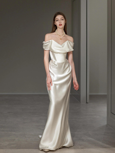 Abito da sera Alice di alta gamma in raso bianco antistatico, taglie forti, lungo fino al pavimento, con spalle scoperte, per feste e banchetti - Product Image 6