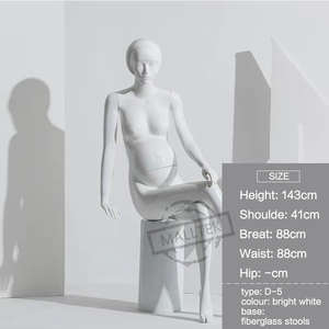 Manichino Femminile Popolare per Gravidanza in Fibra di Vetro con Pancia Grande - Product Image 4