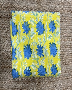 Hermosa Tela de Algodón Estampada a Mano, Tela Artesanal India Ligera de 110 GSM para Ropa de Mujer, Cortinas y Fundas para Niñas - Product Image 5